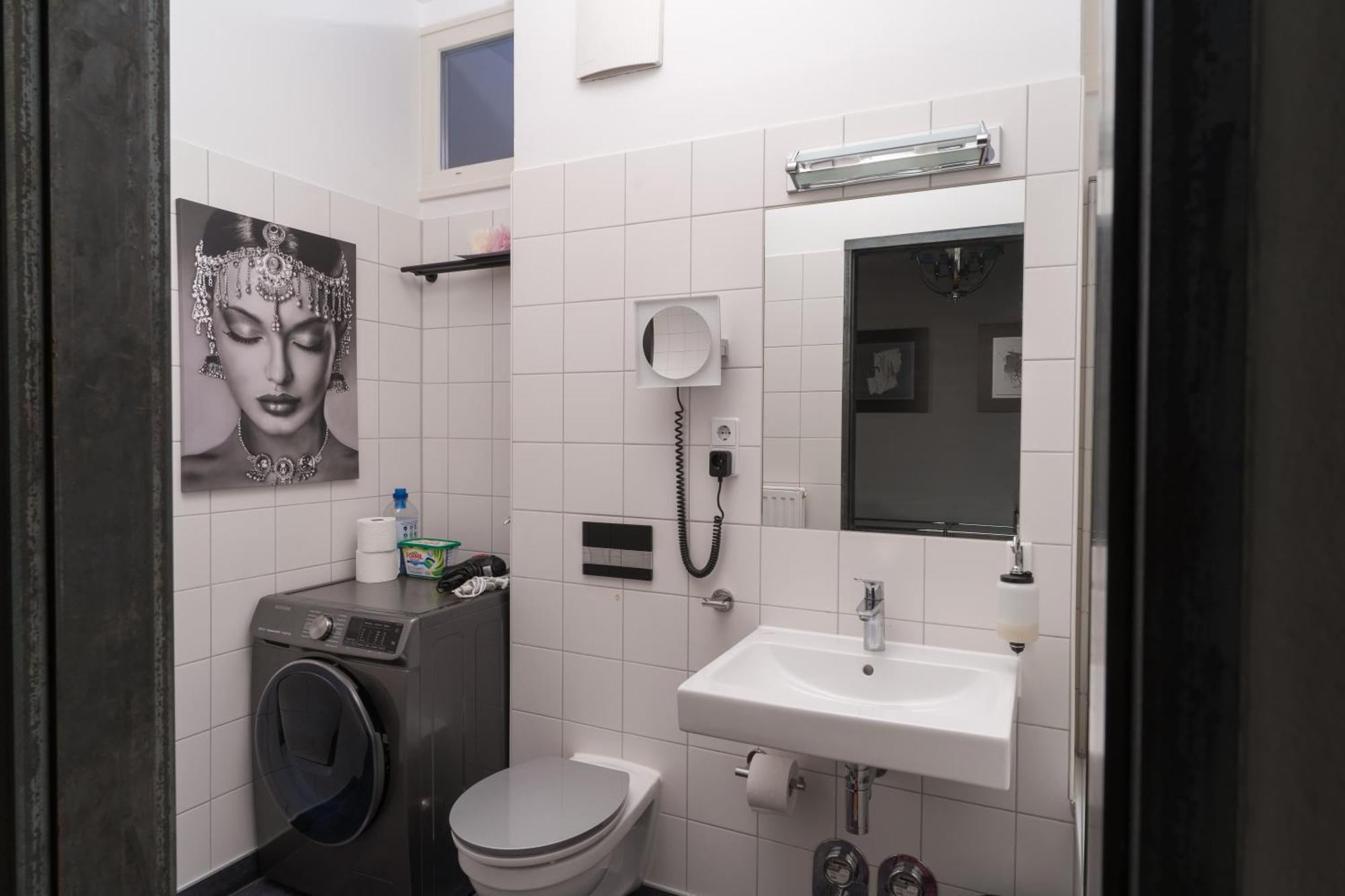 Apartamento Bevoflats Altbauwohnung Mit Balkon Prenzlauer Berg Berlim